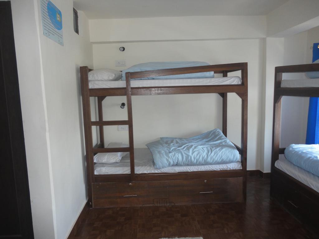Bunkotel Mussoorie Rom bilde